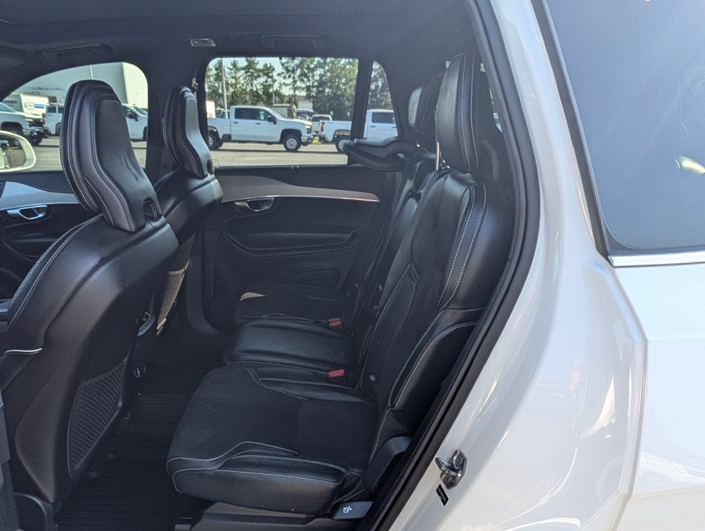 2019 Volvo XC90 T6 R-Design