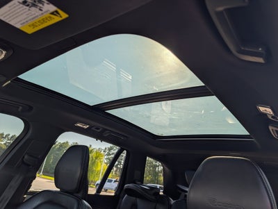 2019 Volvo XC90 T6 R-Design
