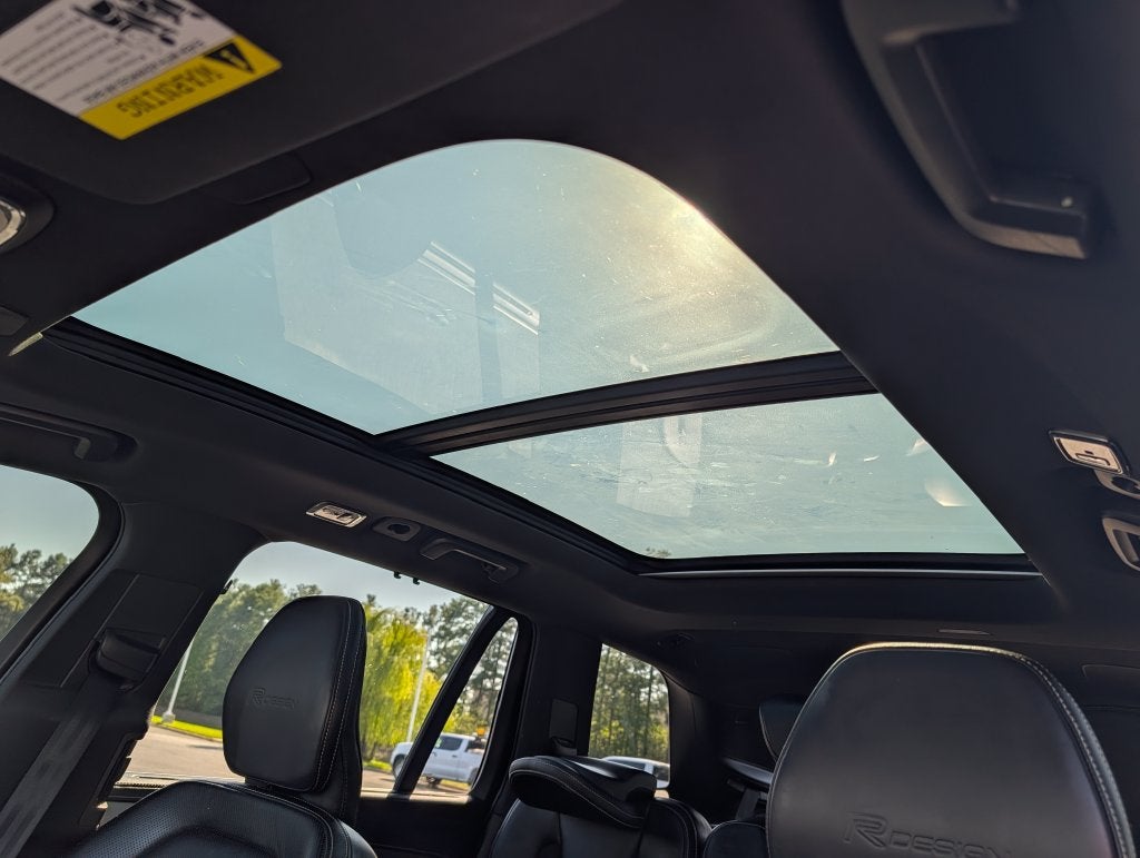 2019 Volvo XC90 T6 R-Design