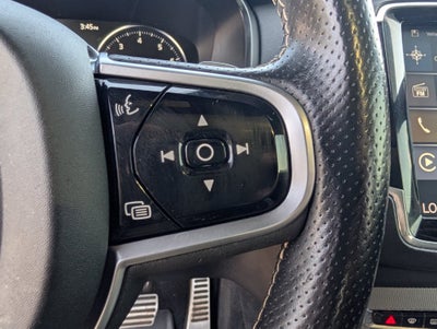 2019 Volvo XC90 T6 R-Design