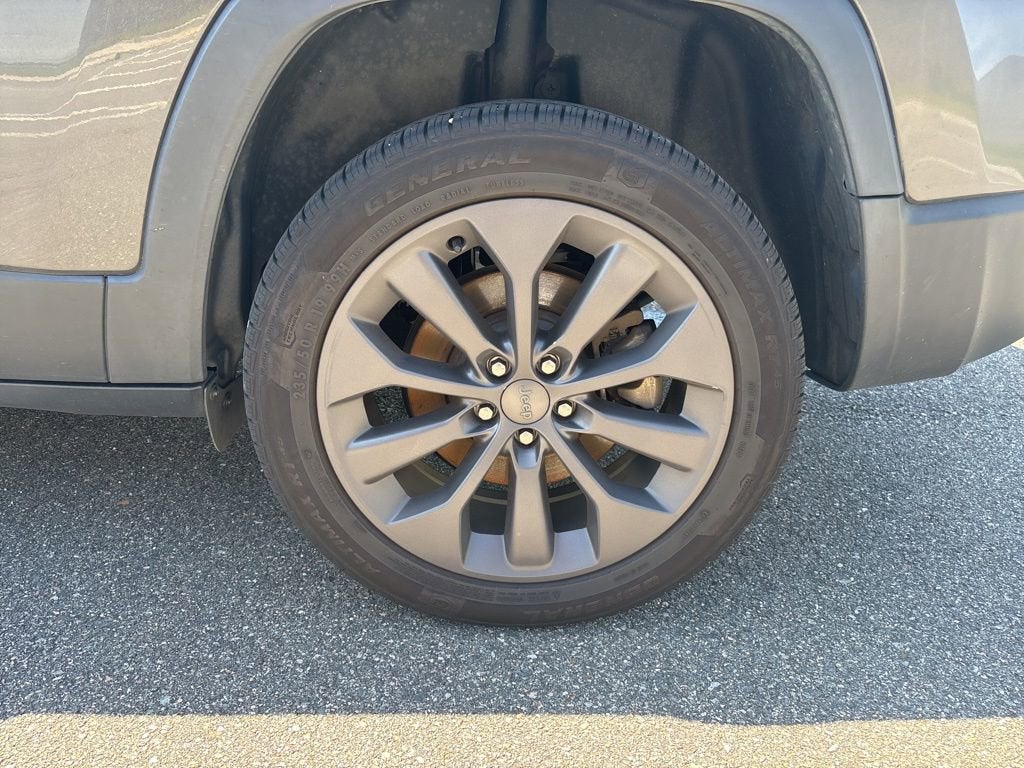 2021 Jeep Cherokee 80th Anniversary