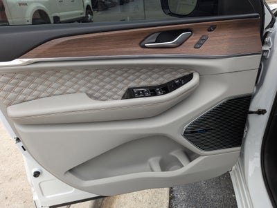 2022 Jeep Grand Cherokee Summit