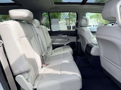 2024 Jeep Wagoneer L Base