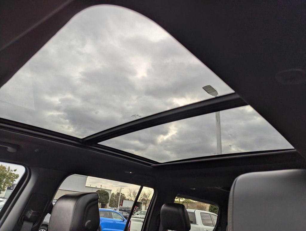 2025 Jeep Wagoneer Series II Overland