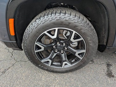 2025 Jeep Wagoneer Series II Overland