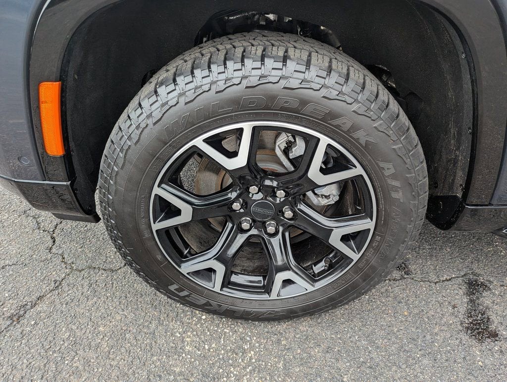 2025 Jeep Wagoneer Series II Overland