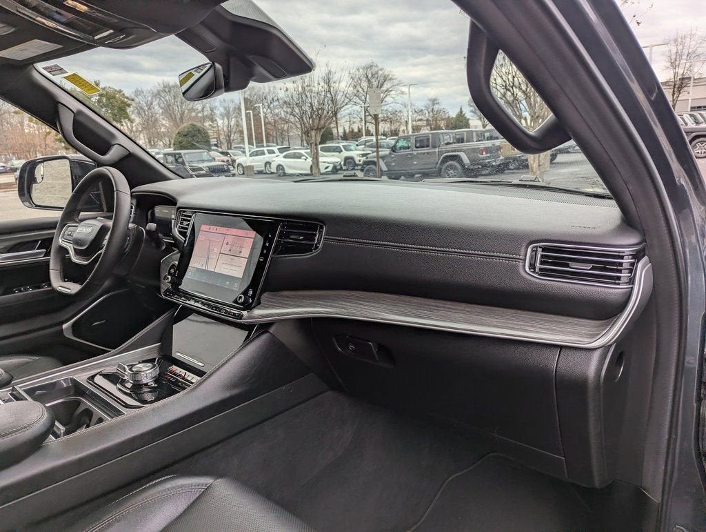 2024 Jeep Wagoneer Series II