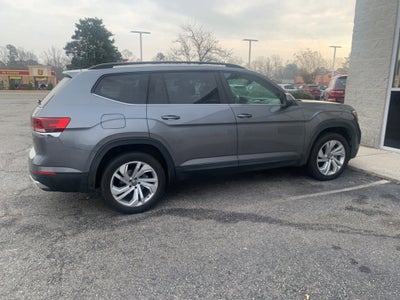 2022 Volkswagen Atlas 3.6L V6 SE w/Technology