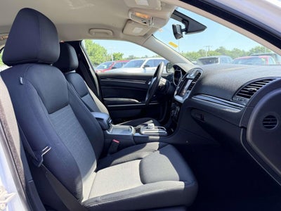 2023 Chrysler 300 Touring