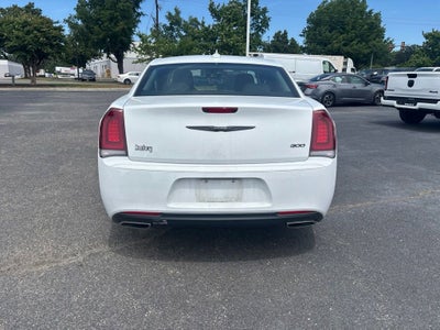 2023 Chrysler 300 Touring