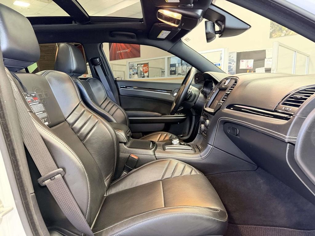 2023 Chrysler 300 300C