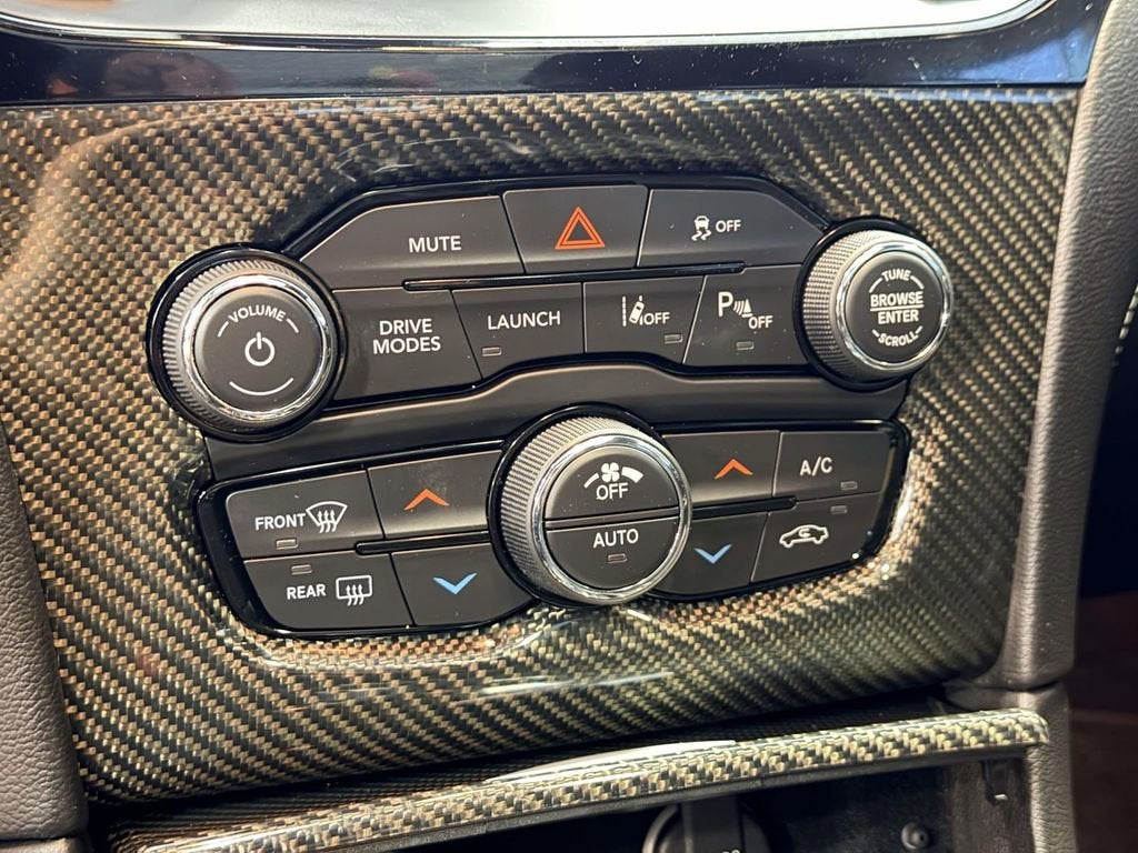 2023 Chrysler 300 300C
