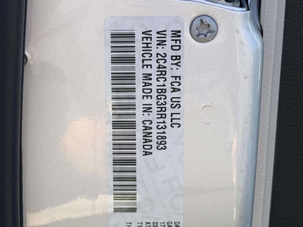 2024 Chrysler Pacifica Touring L