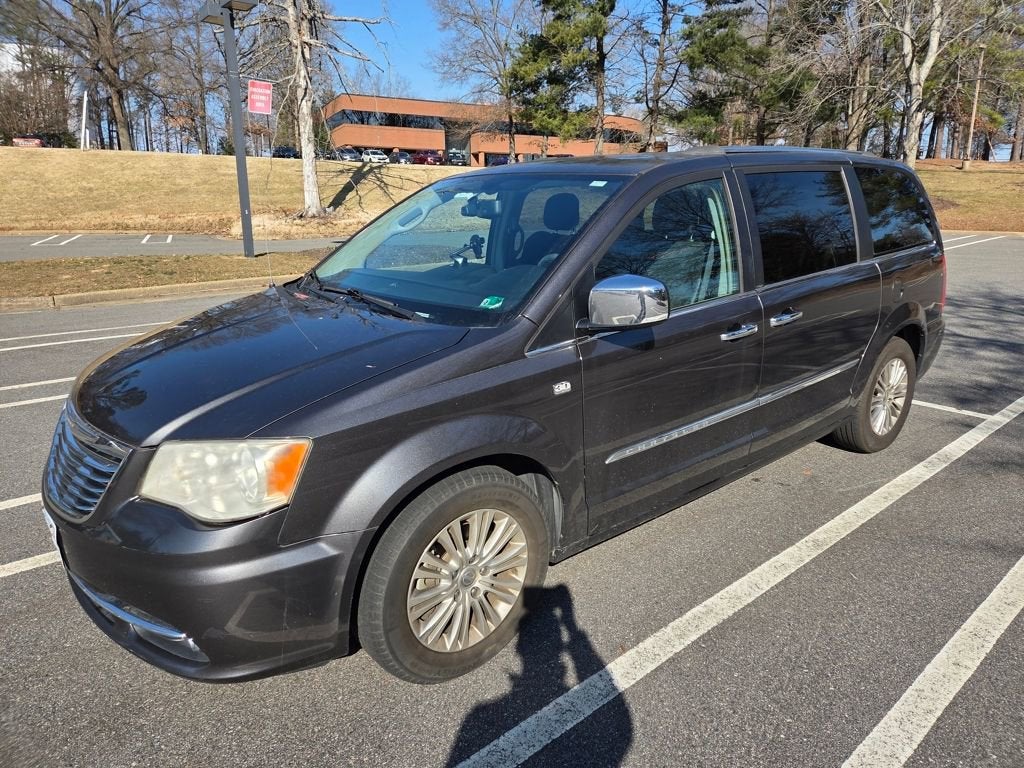 2014 Chrysler Town & Country Touring-L 30th Anniversary