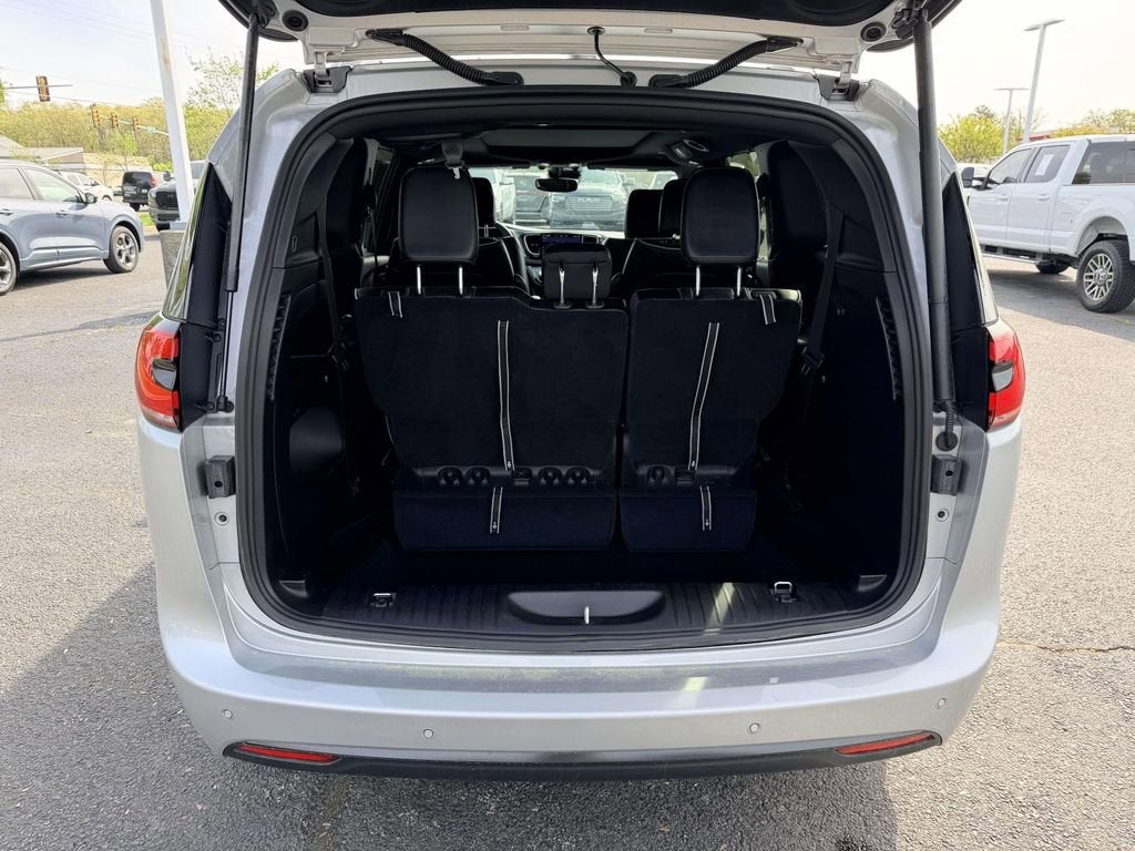 2024 Chrysler Pacifica Limited