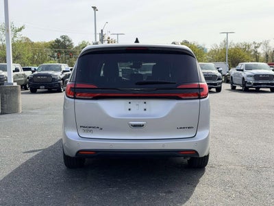 2024 Chrysler Pacifica Limited