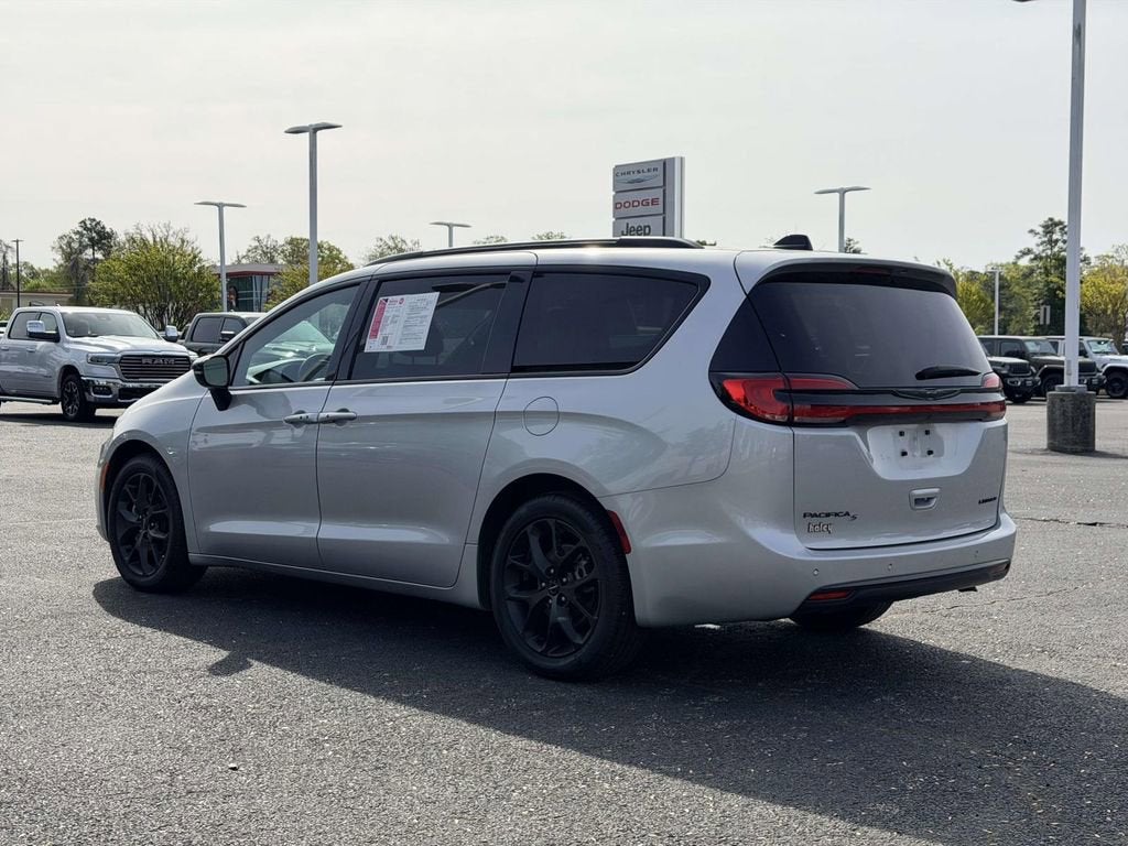 2024 Chrysler Pacifica Limited