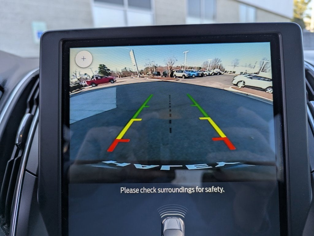 2024 Ford Edge Titanium