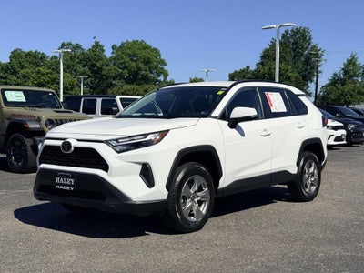 2023 Toyota RAV4 XLE