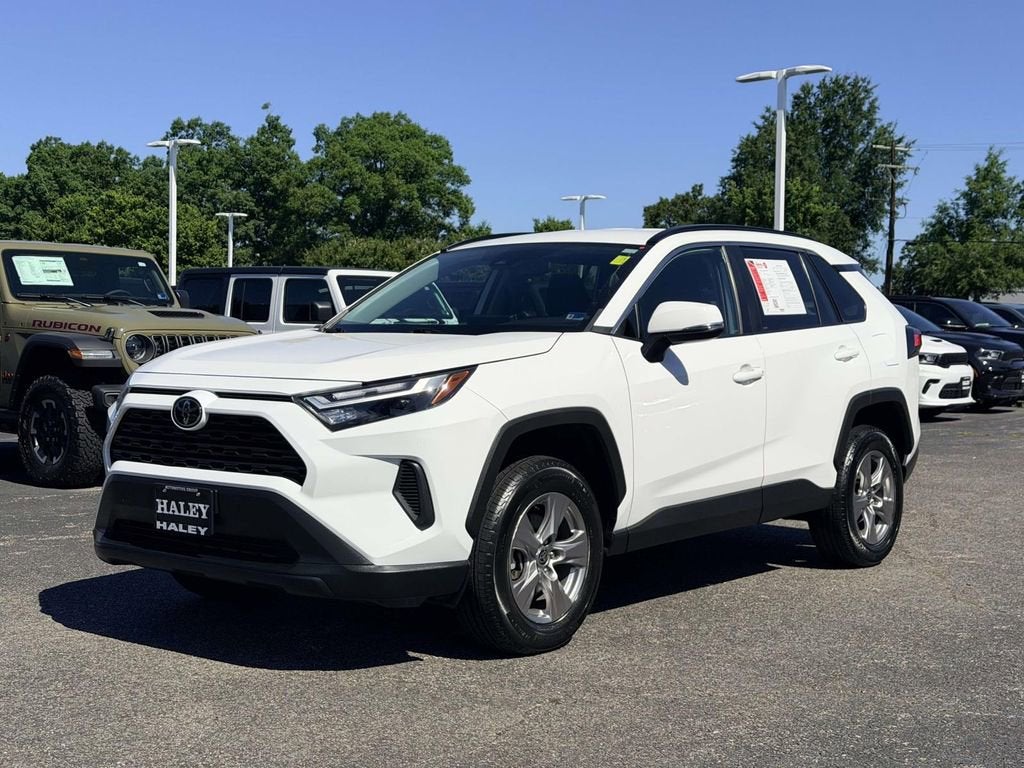 2023 Toyota RAV4 XLE