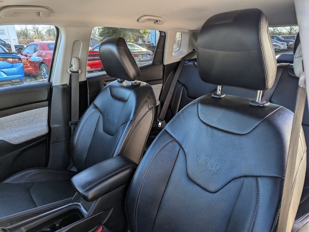 2022 Jeep Compass Latitude Lux