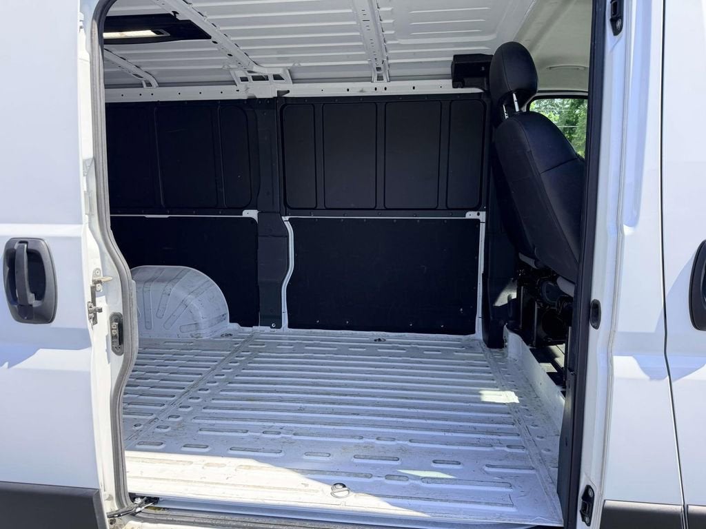 2025 RAM ProMaster Cargo Van Tradesman