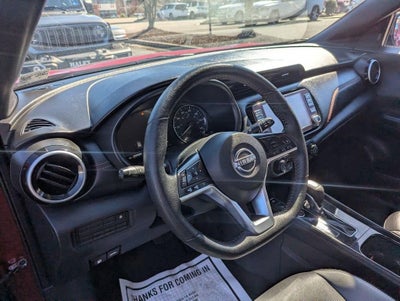 2023 Nissan Kicks SR