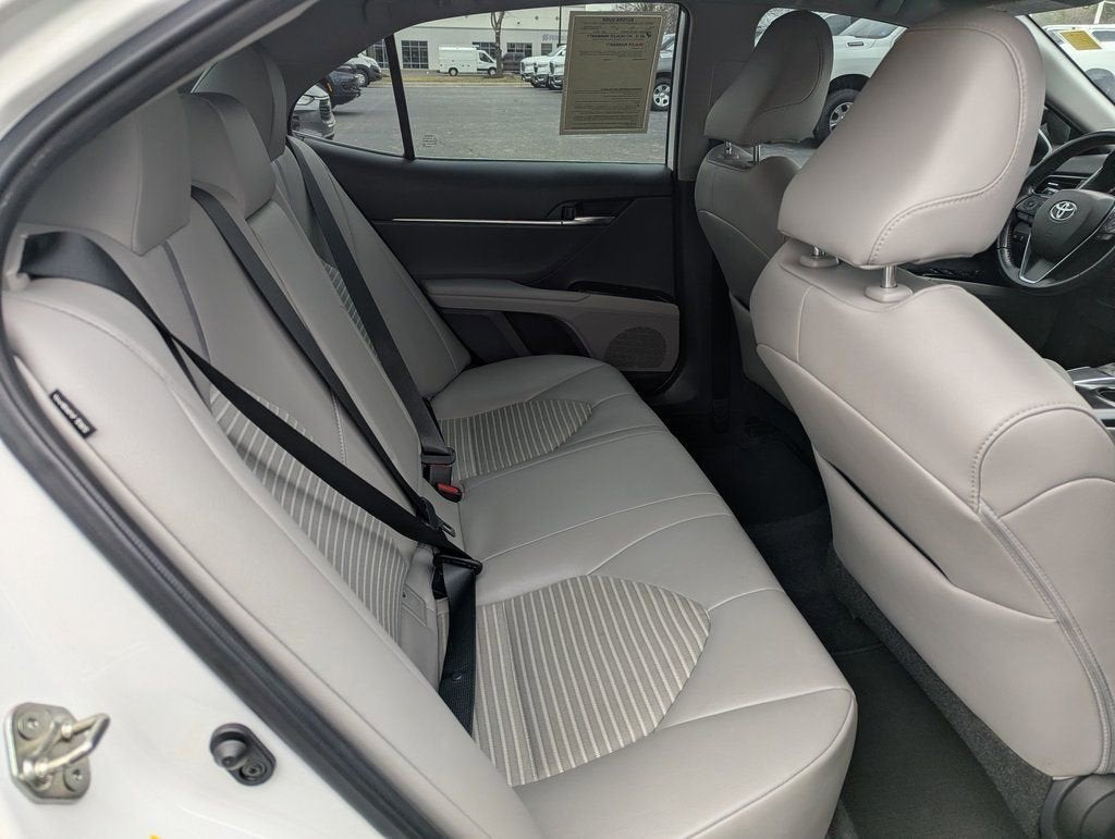 2019 Toyota Camry SE