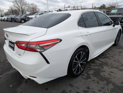 2019 Toyota Camry SE