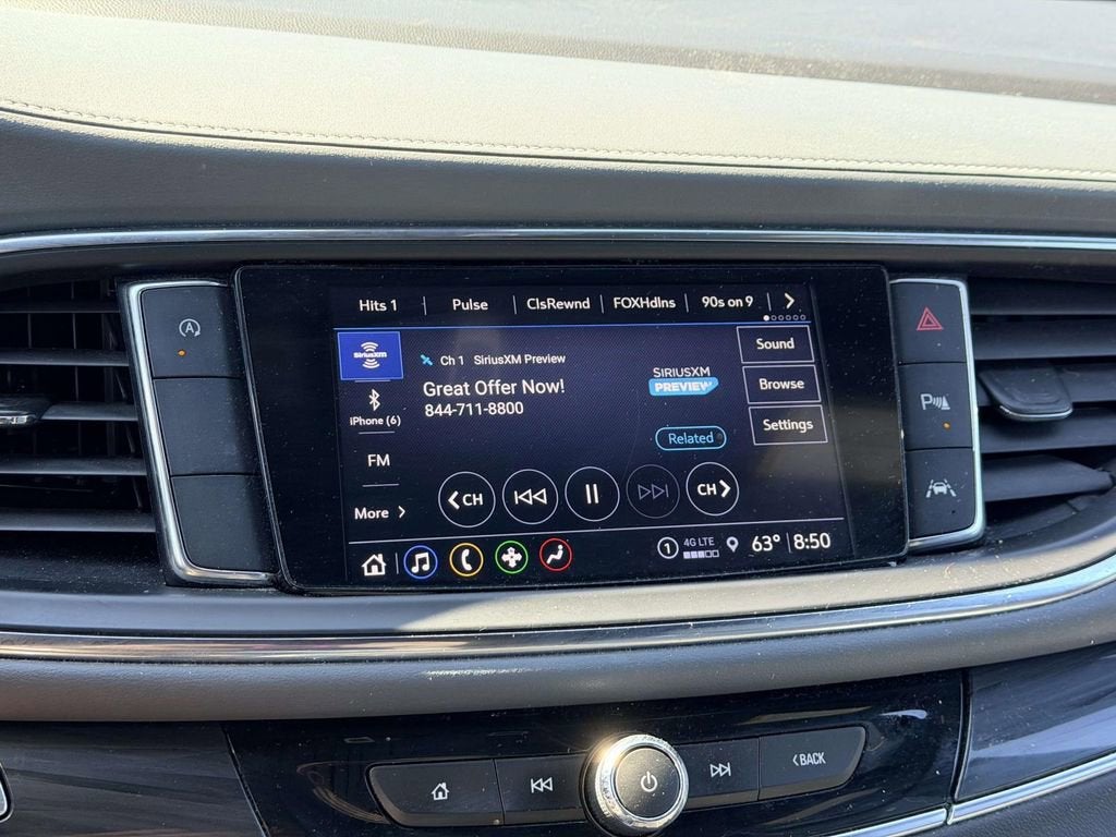 2023 Buick Enclave Essence