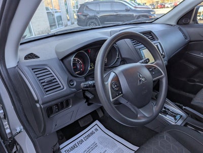 2022 Mitsubishi Outlander Sport ES