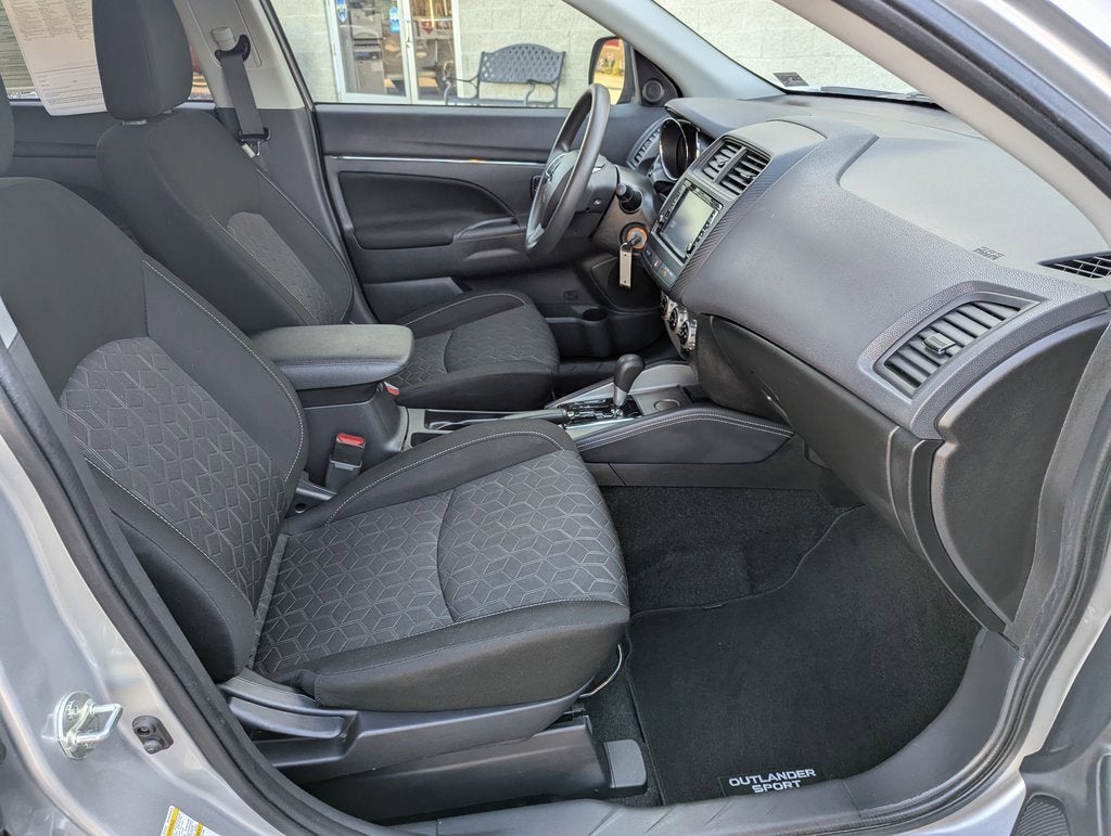 2022 Mitsubishi Outlander Sport ES