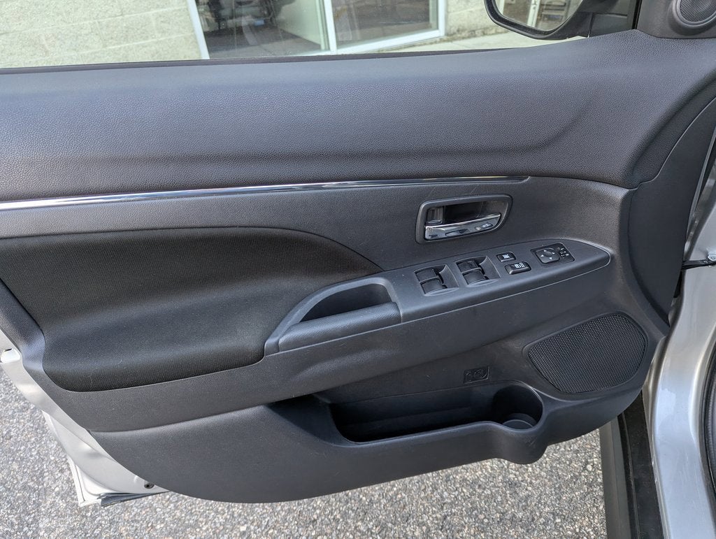 2022 Mitsubishi Outlander Sport ES