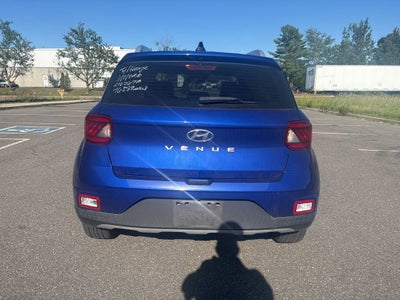 2022 Hyundai Venue Limited
