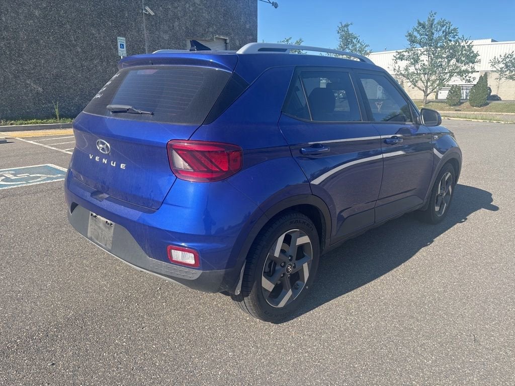2022 Hyundai Venue Limited