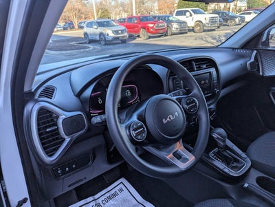 2024 Kia Soul LX